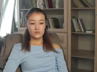 MildredCroke's Live Sex Cam Show