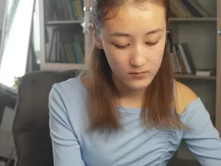 MildredCroke's Live Sex Cam Show