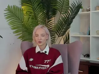 TateCovert's Live Sex Cam Show