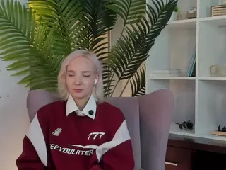 TateCovert's Live Sex Cam Show