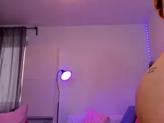 AlexaHolly's Live Sex Cam Show