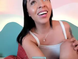 Azhly's Live Sex Cam Show
