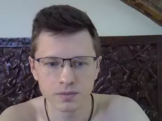 BehindBlueEyesss's Live Sex Cam Show