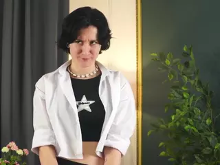 CathrynArnet's Live Sex Cam Show