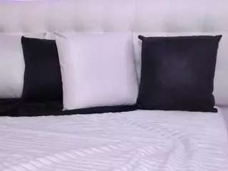 celestee-moon's Live Sex Cam Show