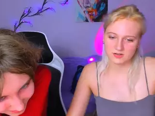 dina-4u's Live Sex Cam Show