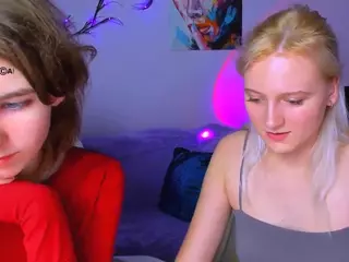 dina-4u's Live Sex Cam Show