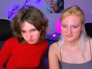 dina-4u's Live Sex Cam Show