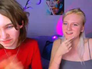 dina-4u's Live Sex Cam Show