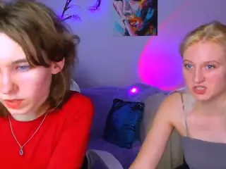 dina-4u's Live Sex Cam Show