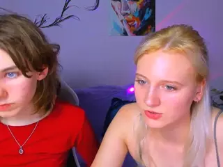 dina-4u's Live Sex Cam Show