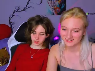 dina-4u's Live Sex Cam Show