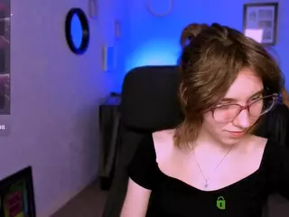 dina-4u's Live Sex Cam Show