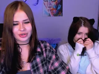 dina-4u's Live Sex Cam Show