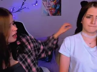 dina-4u's Live Sex Cam Show