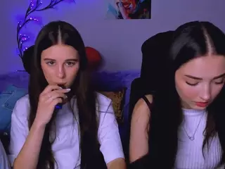 dina-4u's Live Sex Cam Show