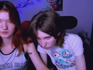 dina-4u's Live Sex Cam Show