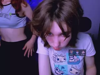 dina-4u's Live Sex Cam Show