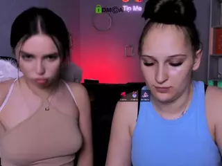 dina-4u's Live Sex Cam Show