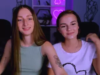 dina-4u's Live Sex Cam Show