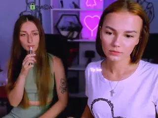 dina-4u's Live Sex Cam Show