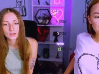 dina-4u's Live Sex Cam Show