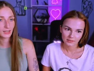 dina-4u's Live Sex Cam Show
