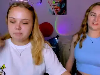 dina-4u's Live Sex Cam Show