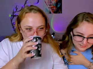 dina-4u's Live Sex Cam Show