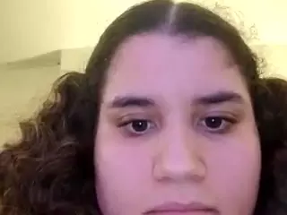 EllyGcutie's Live Sex Cam Show