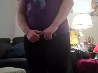EllyGcutie's Live Sex Cam Show