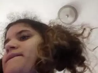 EllyGcutie's Live Sex Cam Show