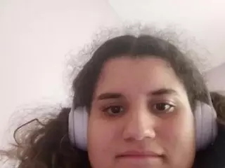 EllyGcutie's Live Sex Cam Show