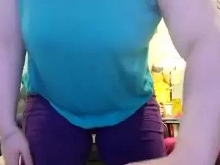 EllyGcutie's Live Sex Cam Show