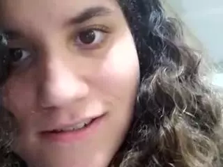 EllyGcutie's Live Sex Cam Show
