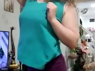 EllyGcutie's Live Sex Cam Show