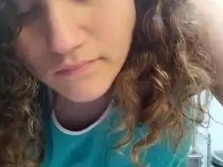 EllyGcutie's Live Sex Cam Show