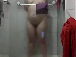 EllyGcutie's Live Sex Cam Show