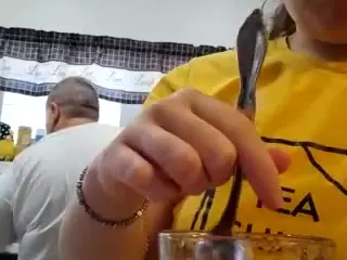EllyGcutie's Live Sex Cam Show