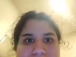 EllyGcutie's Live Sex Cam Show