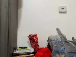 EllyGcutie's Live Sex Cam Show