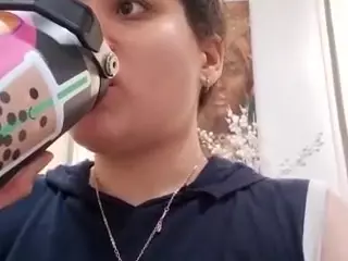 EllyGcutie's Live Sex Cam Show
