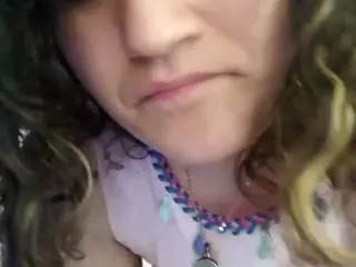 EllyGcutie's Live Sex Cam Show