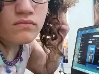 EllyGcutie's Live Sex Cam Show