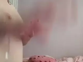 EllyGcutie's Live Sex Cam Show