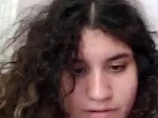 EllyGcutie's Live Sex Cam Show