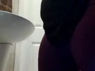 EllyGcutie's Live Sex Cam Show