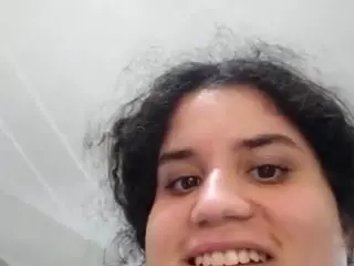 EllyGcutie's Live Sex Cam Show