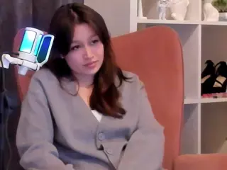 ElwynaDuell's Live Sex Cam Show