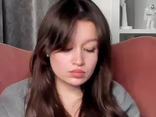 ElwynaDuell's Live Sex Cam Show